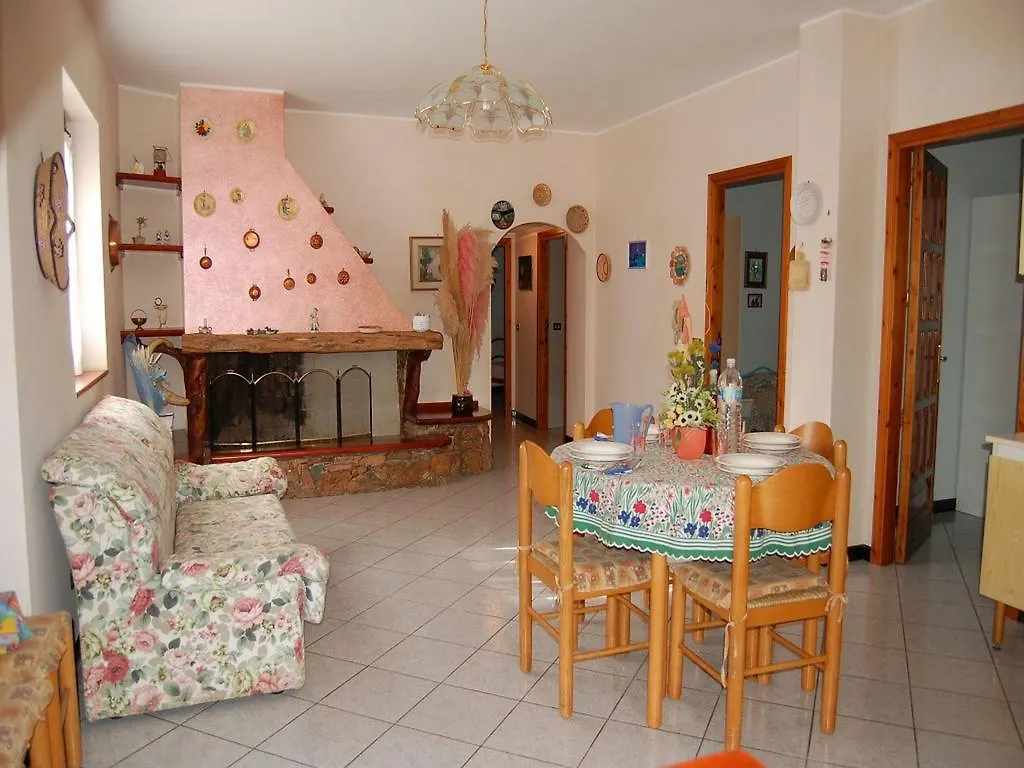 Country house Domus Piras Guest House Cardedu
