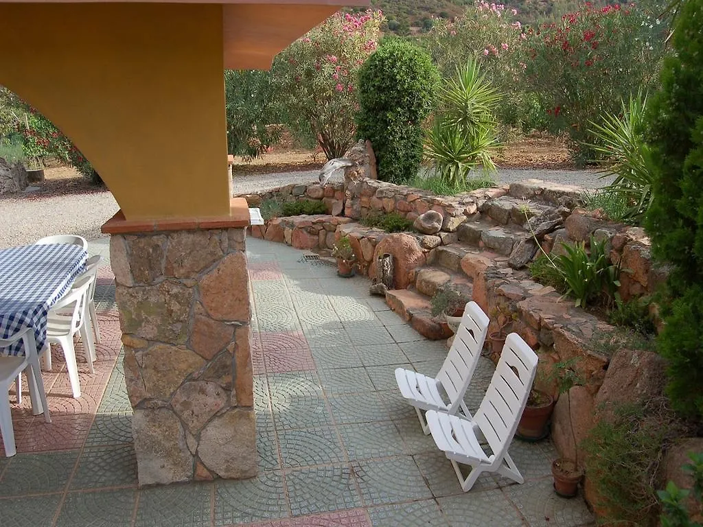 Domus Piras Guest House Cardedu Italy