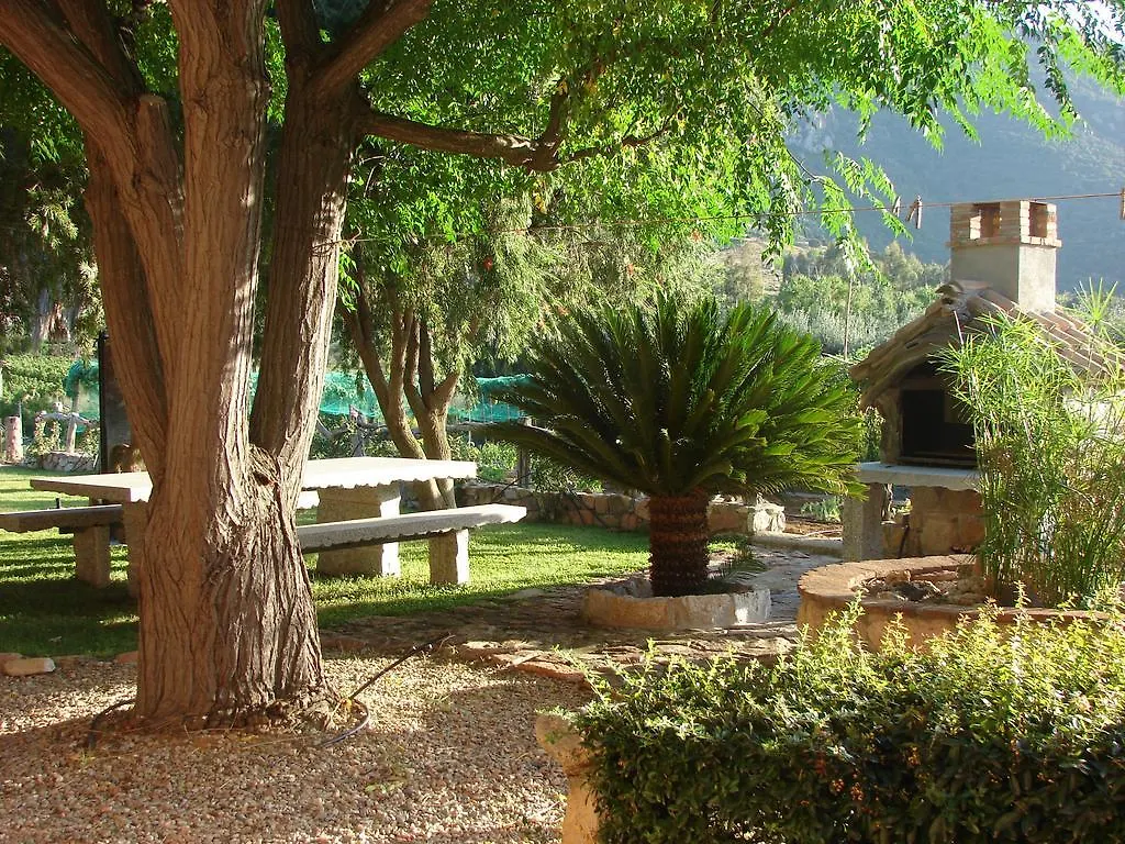 Domus Piras Guest House Cardedu Italy