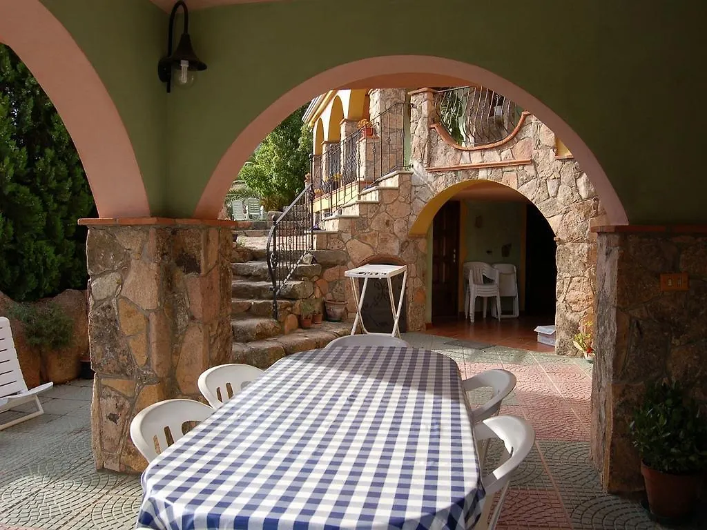 Country house Domus Piras Guest House Cardedu